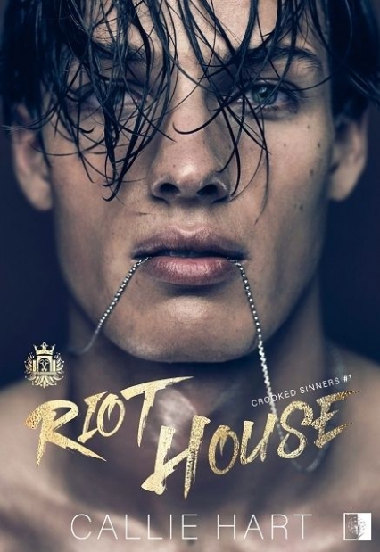 Riot House - Callie Hart | okładka